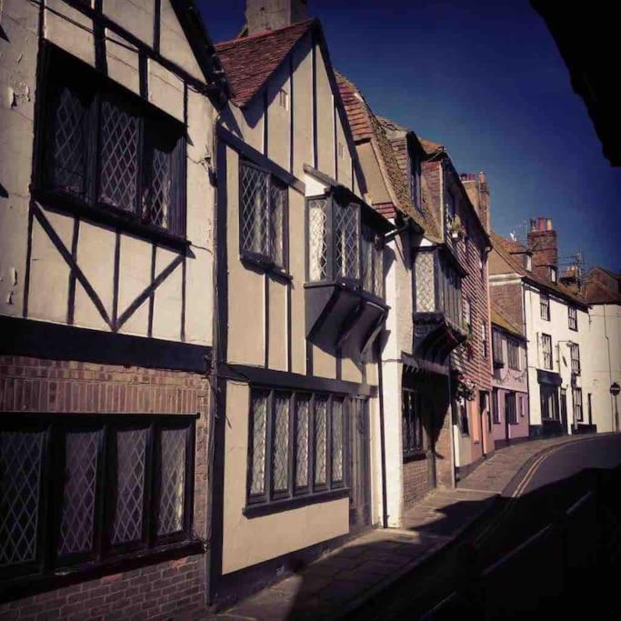 Hastings Old Town. Cottage - By The Sea Εξωτερικό φωτογραφία