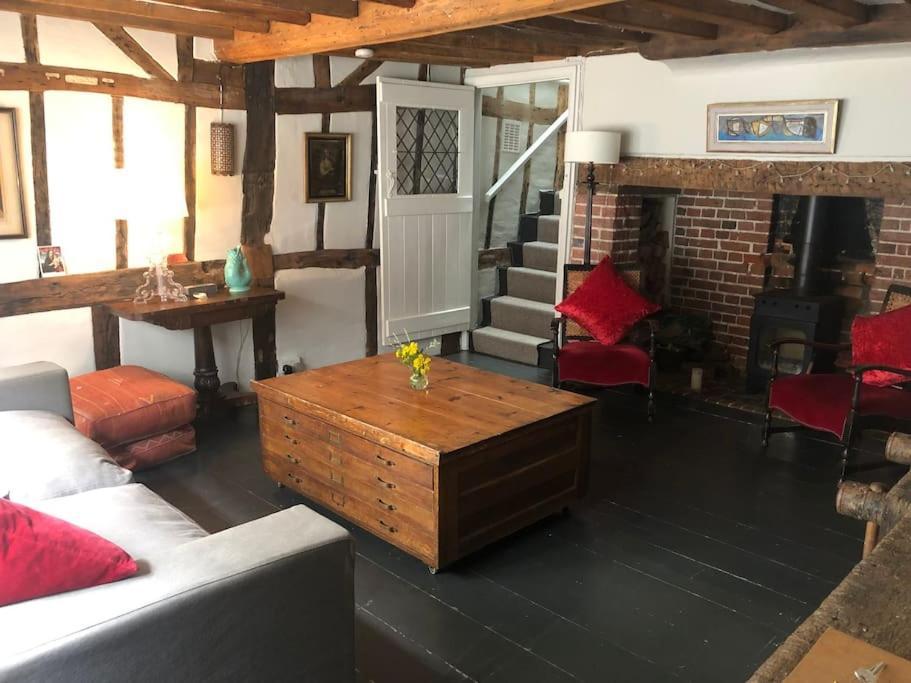 Hastings Old Town. Cottage - By The Sea Εξωτερικό φωτογραφία